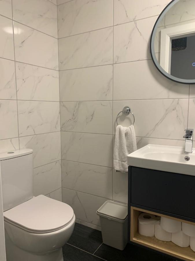 Апартаменти 14 Eyre Square Lane Голвей Екстер'єр фото